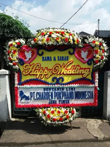 Karangan Bunga Pernikahan Tanjung